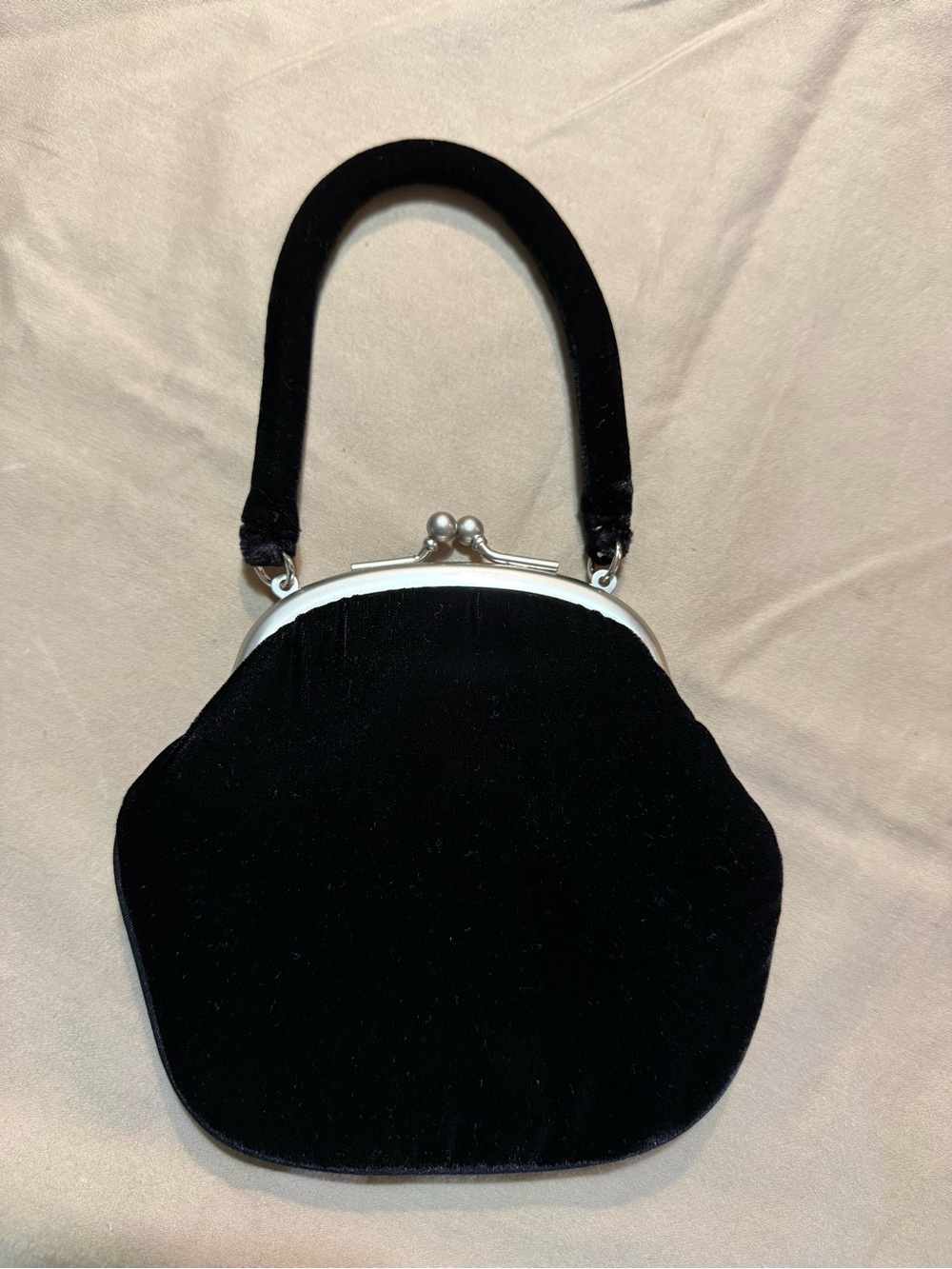 Vintage Unlisted by Kenneth Cole Black Velvet Kiss-Lock Evening Bag